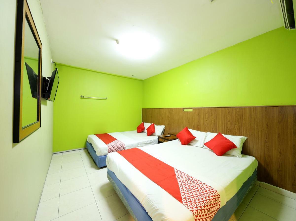 Oyo 434 Marbella Hotel Johor Bahru Dış mekan fotoğraf