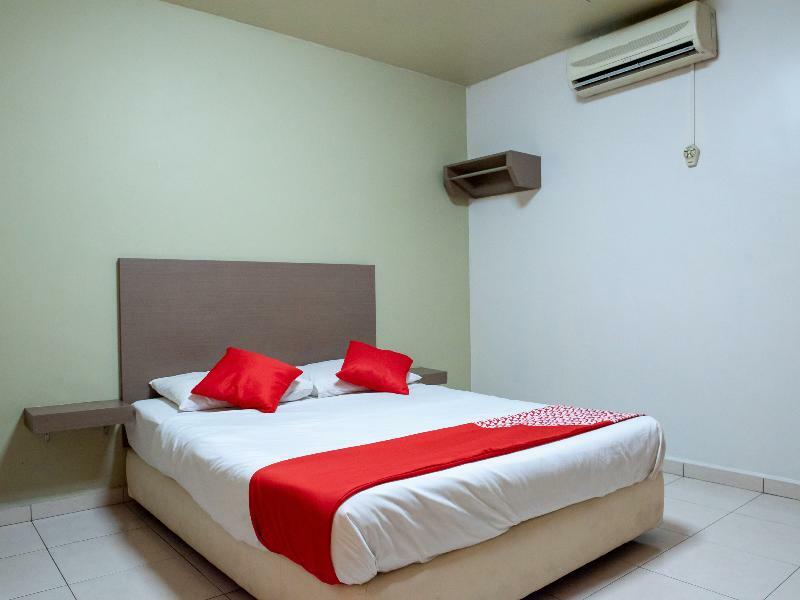 Oyo 434 Marbella Hotel Johor Bahru Dış mekan fotoğraf