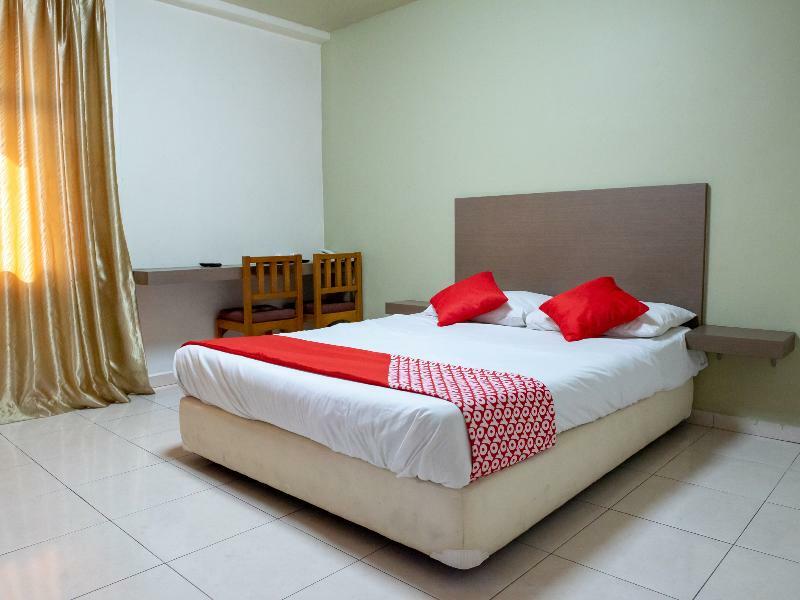 Oyo 434 Marbella Hotel Johor Bahru Dış mekan fotoğraf