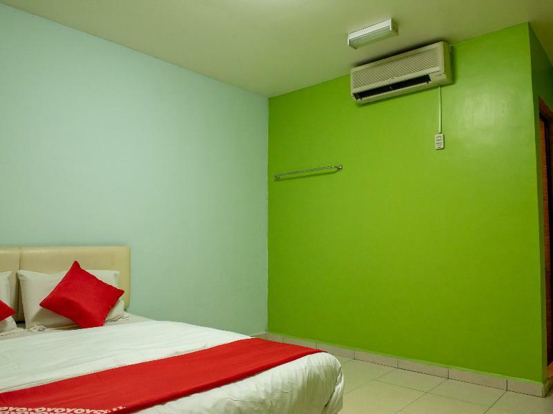 Oyo 434 Marbella Hotel Johor Bahru Dış mekan fotoğraf