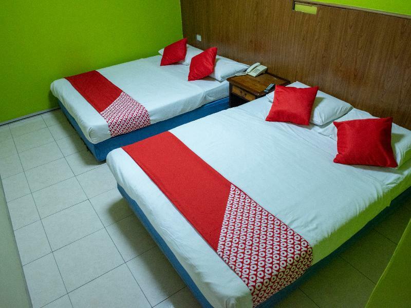 Oyo 434 Marbella Hotel Johor Bahru Dış mekan fotoğraf