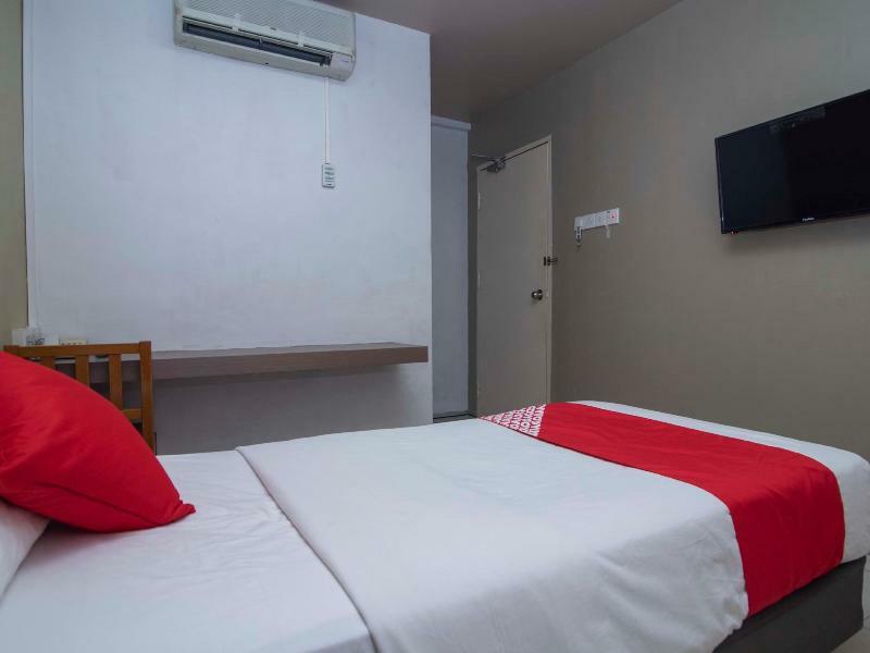 Oyo 434 Marbella Hotel Johor Bahru Dış mekan fotoğraf