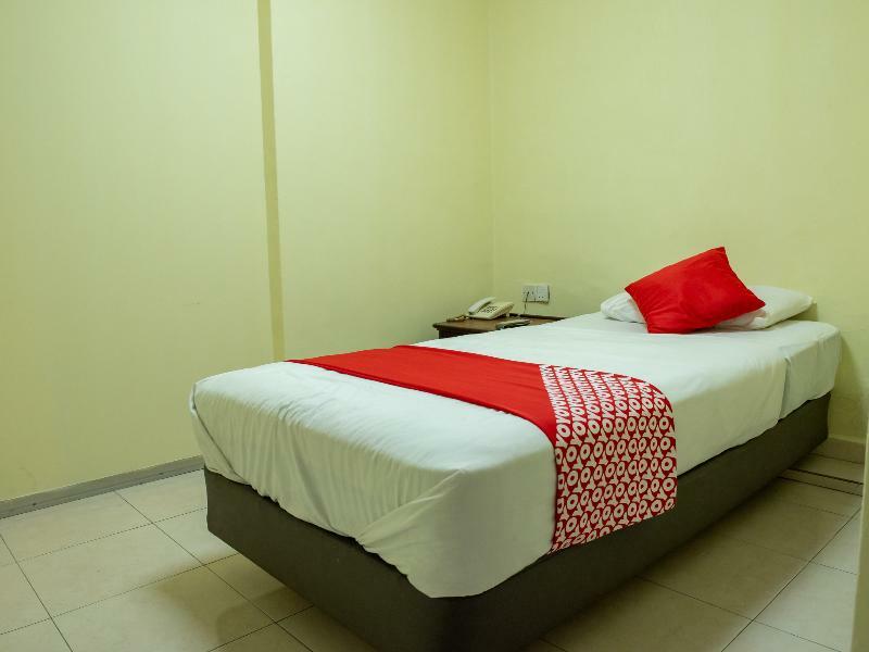 Oyo 434 Marbella Hotel Johor Bahru Dış mekan fotoğraf