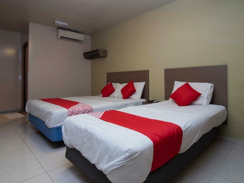 Oyo 434 Marbella Hotel Johor Bahru Dış mekan fotoğraf