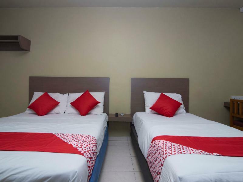 Oyo 434 Marbella Hotel Johor Bahru Dış mekan fotoğraf